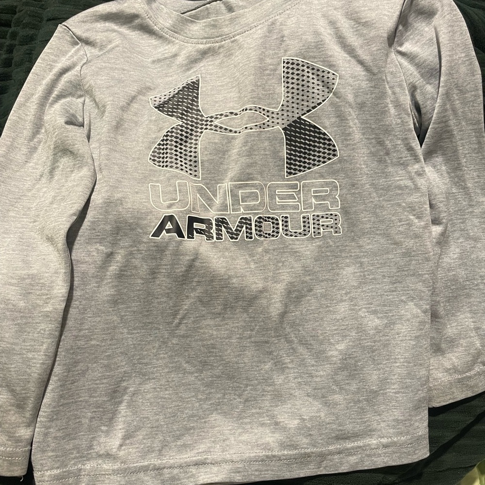 Under Armour Kids Base Layer Shirt